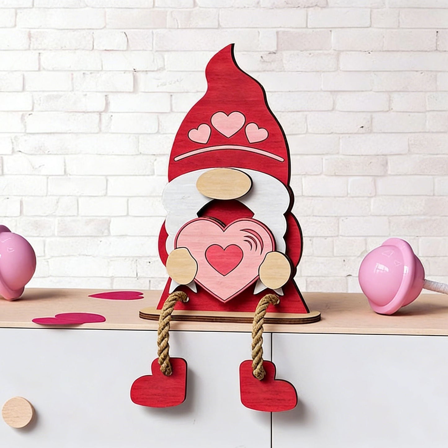 💖Valentine’s Day Wooden Gnome Decoration