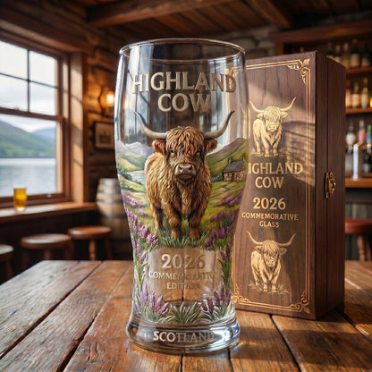 🏔️2026 Highland Cow Commemorative Glass